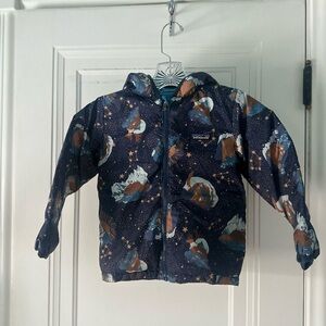Patagonia Kids' Reversible Midnight Blue Animal Print down puffer
